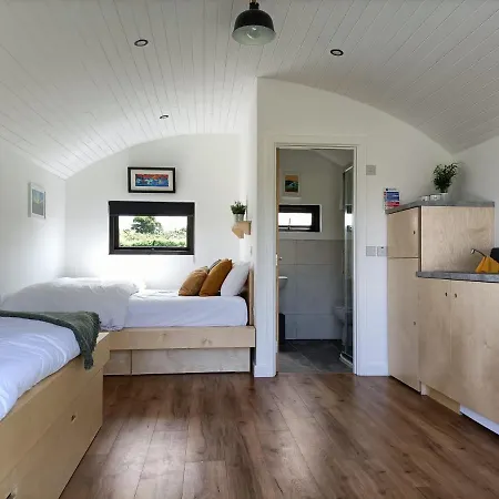 Daire Castledarcy Glamping *