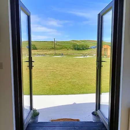 Daire Castledarcy Glamping