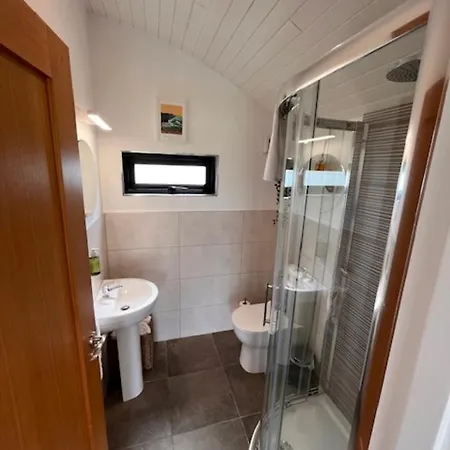 Castledarcy Glamping *